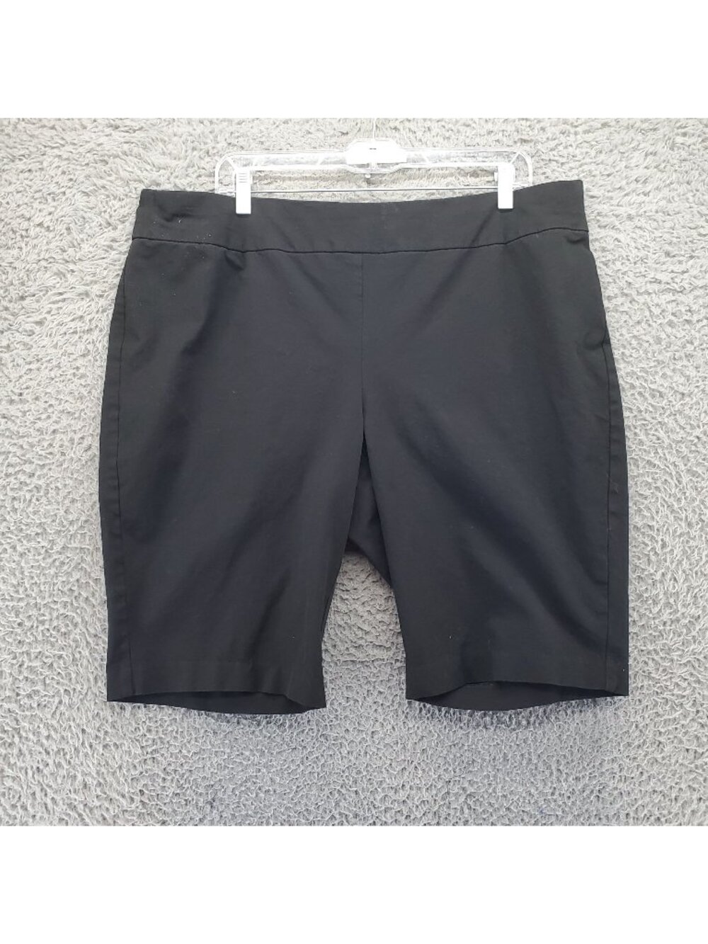 Chicos Shorts Womens 3.5 US 18 Petite Black So Slimming Stretch Cotton Blend